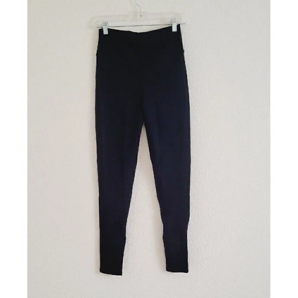 Assets by Spanx Women Size Medium Black Pants Leggings Pleated